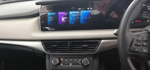 Mahindra XUV700 large touchscreen infotainment system with Android Auto and Apple CarPlay compatibility